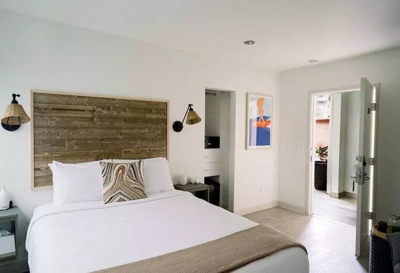 Hotelli Scp Seven4one