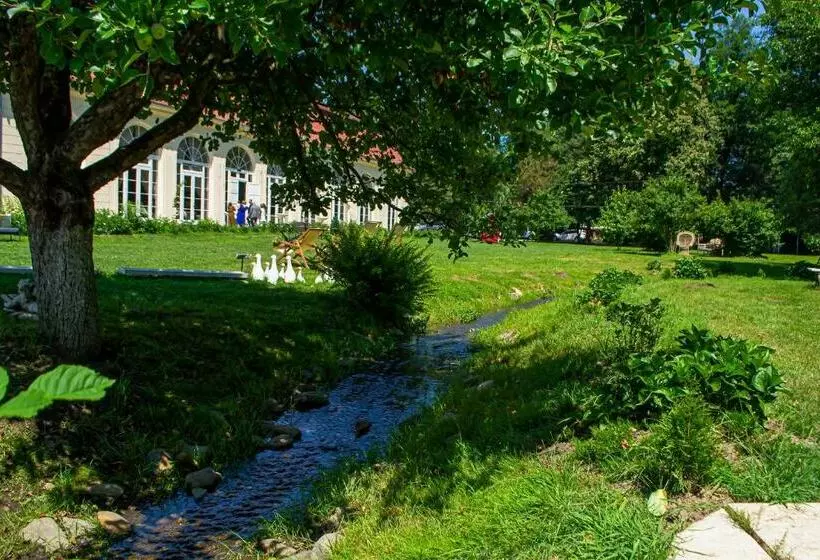 ペンション Vila Hubertus