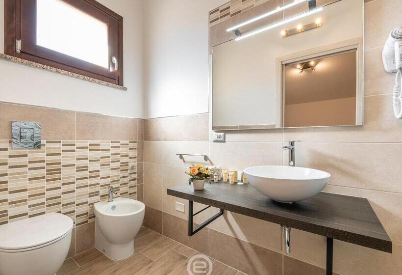 膳宿费 Villa Monica   Suites