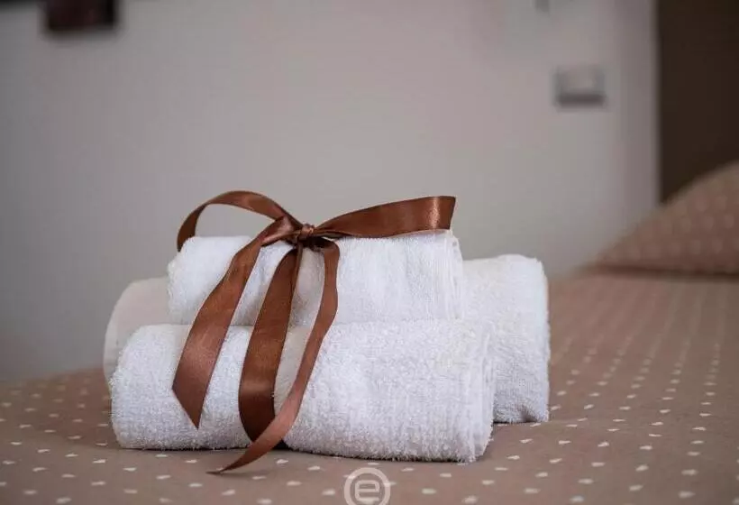 Majatalo Villa Monica   Suites