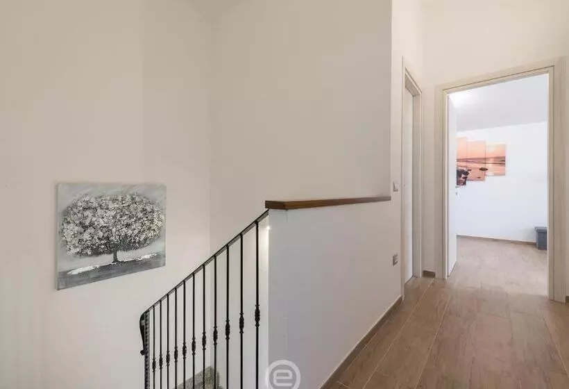 Majatalo Villa Monica   Suites