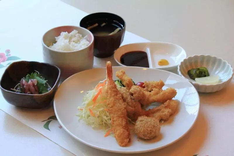 Apa Hotel Takaoka Marunouchi