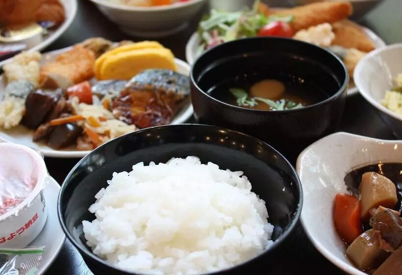 Apa Hotel Toyama Ekimae Minami