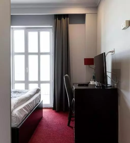 هتل Chagala Aktau