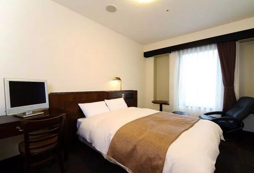 בית מלון כפרי Dormy Inn Express Hakodate Goryokaku