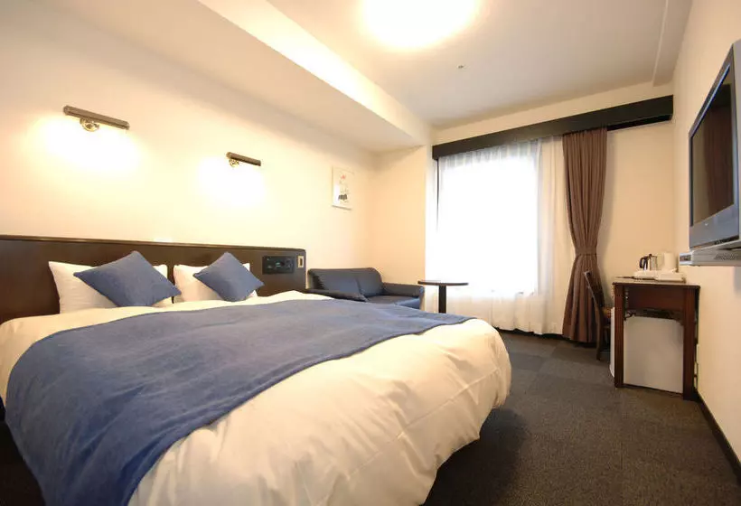 בית מלון כפרי Dormy Inn Express Hakodate Goryokaku