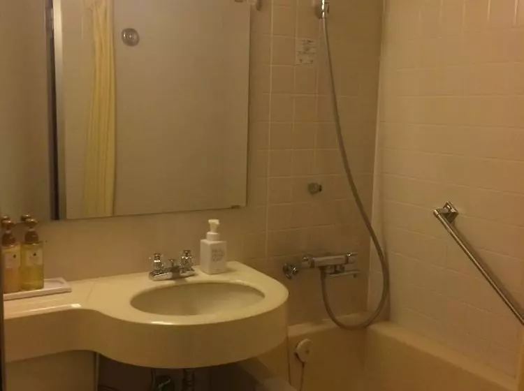 בית מלון כפרי Dormy Inn Express Hakodate Goryokaku