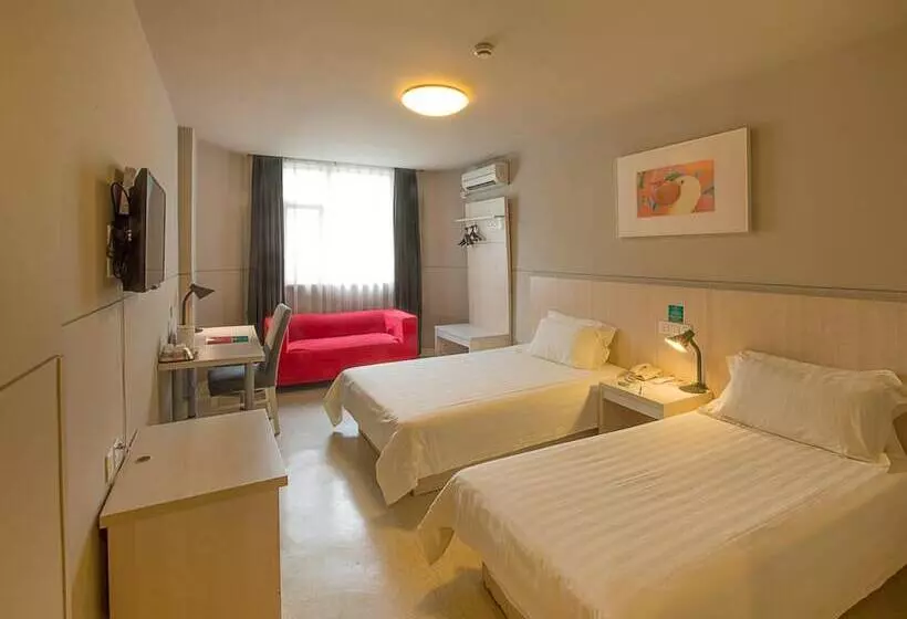 酒店 Jinjiang Inn Xiangzhou Lovers Road C