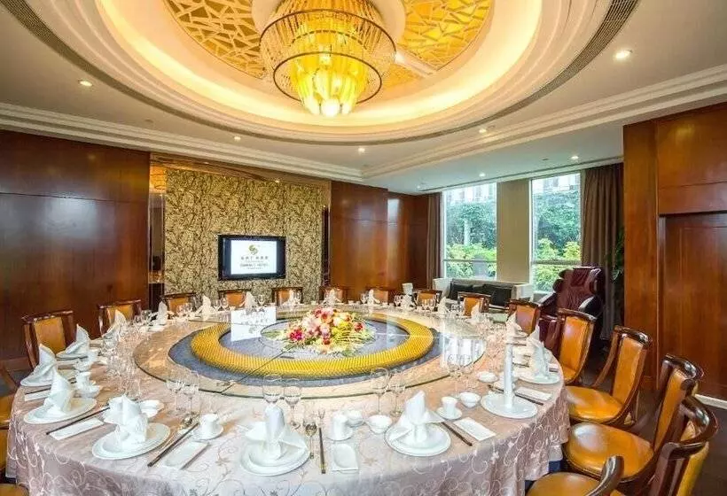Golden Eagle Summit Hotel Kunming