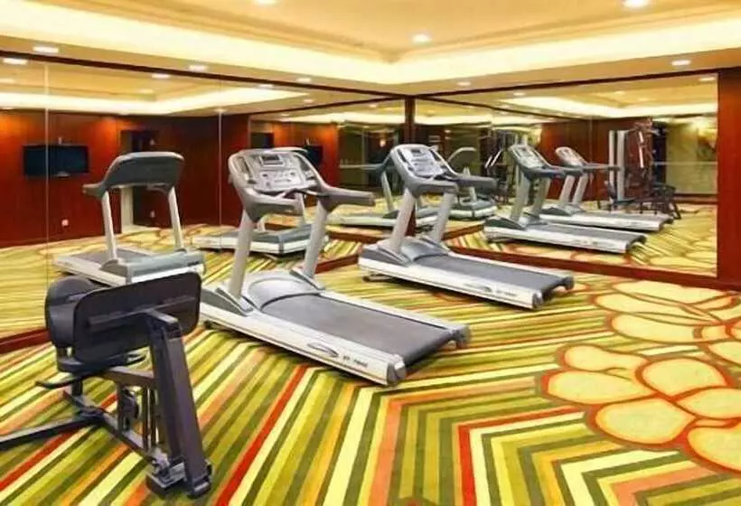 Golden Eagle Summit Hotel Kunming