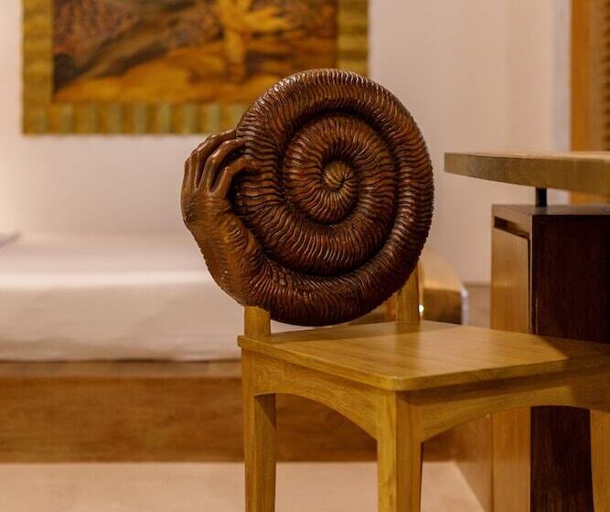 Le Sutra Hotel, Khar, Mumbai