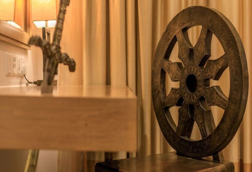 Le Sutra Hotel, Khar, Mumbai