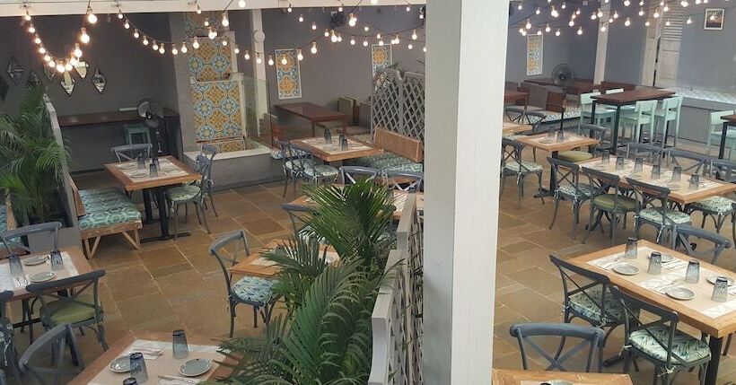 Le Sutra Hotel, Khar, Mumbai