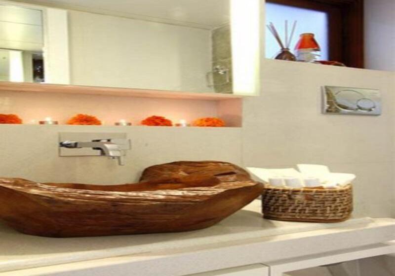 Le Sutra Hotel, Khar, Mumbai