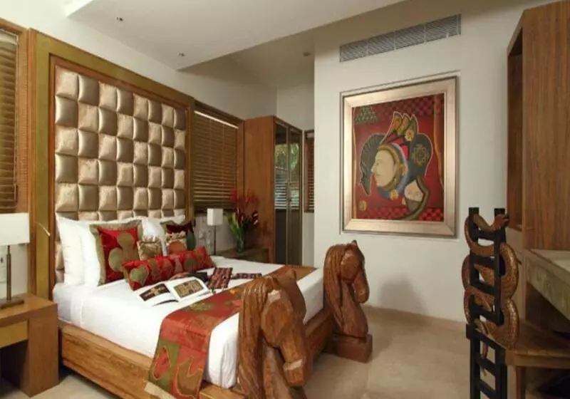 Le Sutra Hotel, Khar, Mumbai