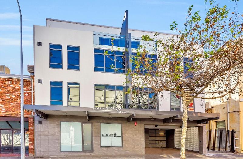 New Haus By Hougoumont Hotel, Former Bannister 22