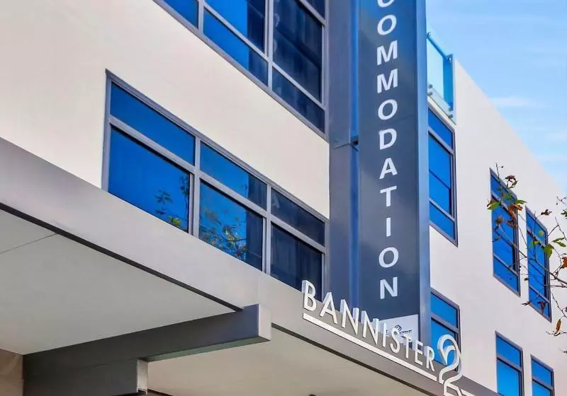 New Haus By Hougoumont Hotel, Former Bannister 22