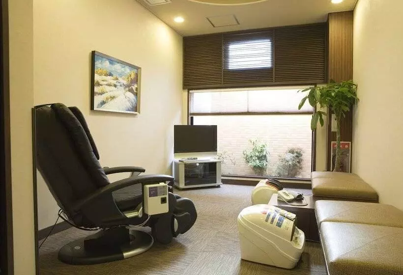 בית מלון כפרי Route Inn Moriokaminami Inter