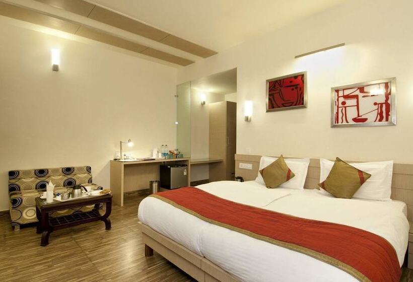 בית מלון כפרי Shree Residency