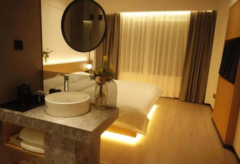 استراحتگاه Sanya Yuan Su