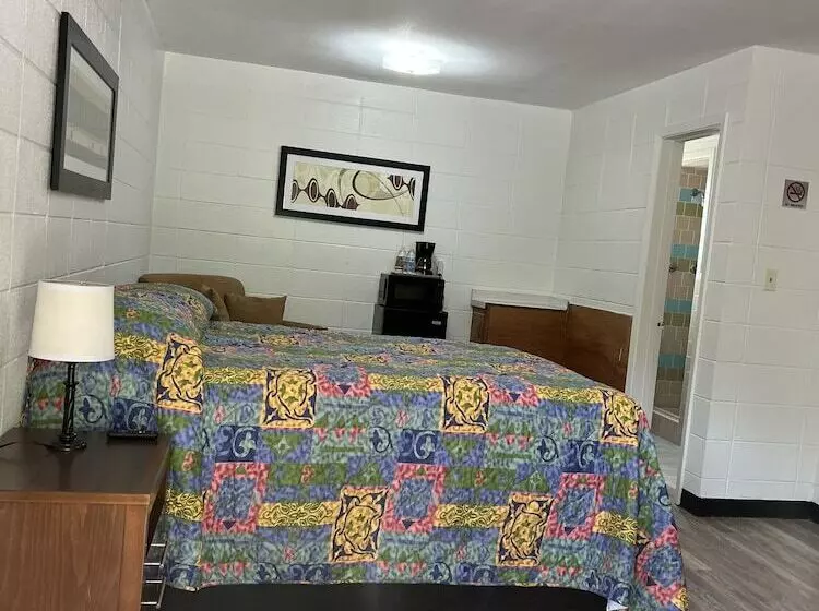 Hotelli Driftwood Inn And Lodge By The Lake