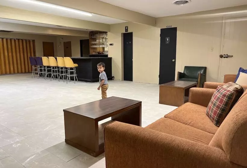 Hotelli Driftwood Inn And Lodge By The Lake