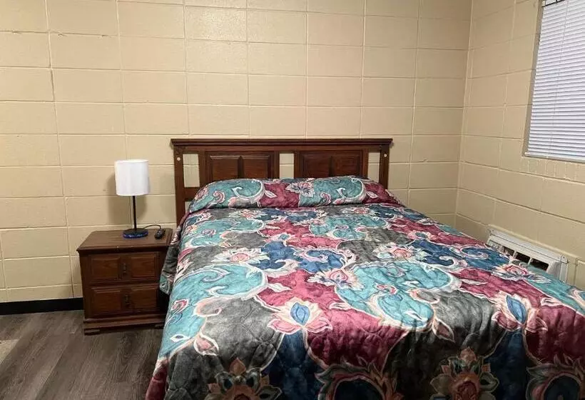 Hotelli Driftwood Inn And Lodge By The Lake