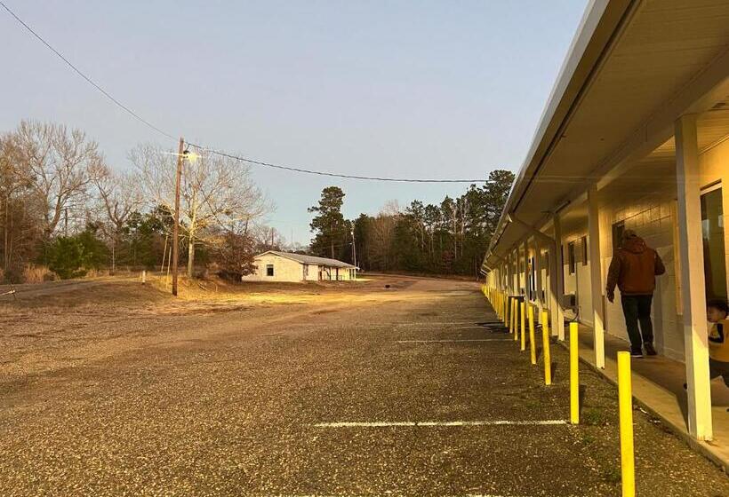 酒店 Driftwood Inn And Lodge By The Lake