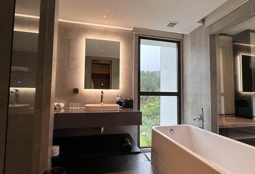 Grand Aston Puncak Hotel & Resort