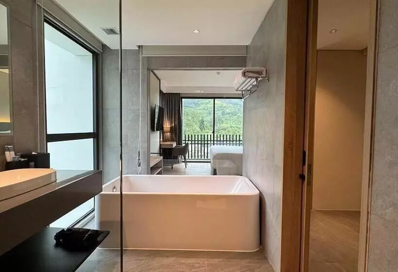 Grand Aston Puncak Hotel & Resort