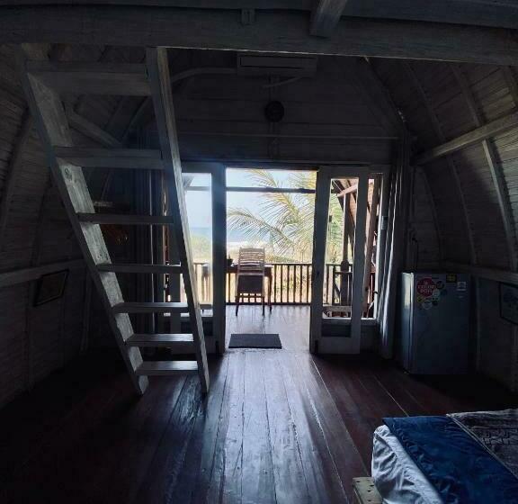 펜션 Dikaloha Surfschool And Stay