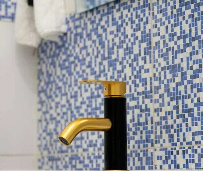 تختخواب و صبحانه Don Chago