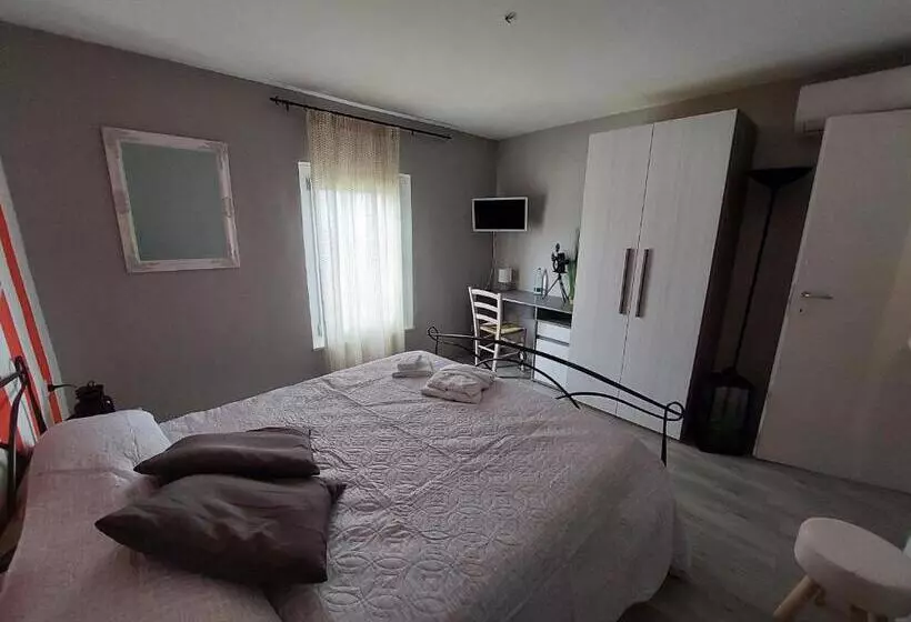 Aamiaismajoitus (B&B) La Bedolla  41 Tortona