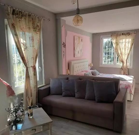 Aamiaismajoitus (B&B) La Bedolla  41 Tortona