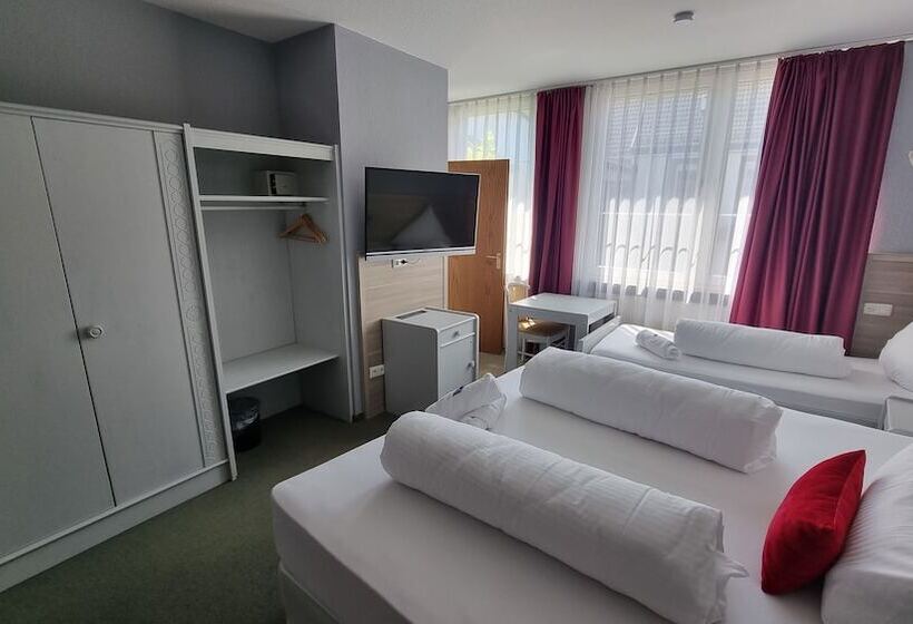 בית מלון כפרי Matz Brunnenhof