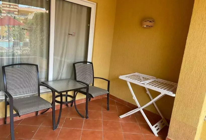 هتل Patio Suit, Porto Marina