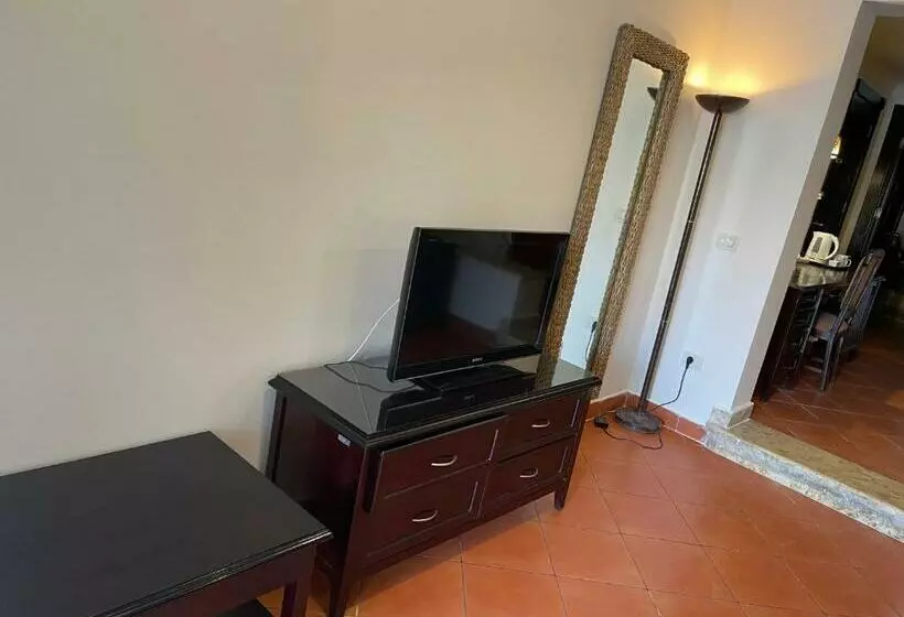 هتل Patio Suit, Porto Marina