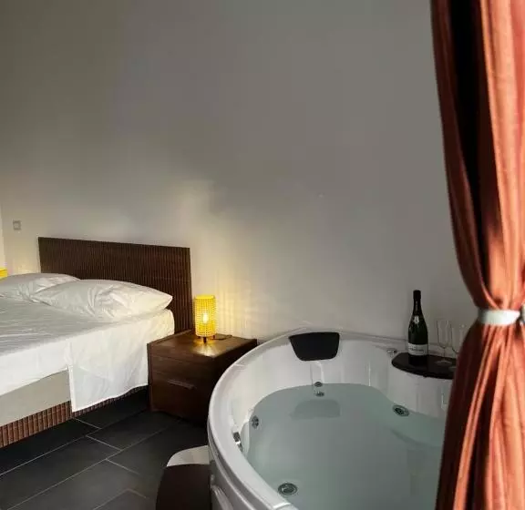 Majatalo Habitat Luxury Suites