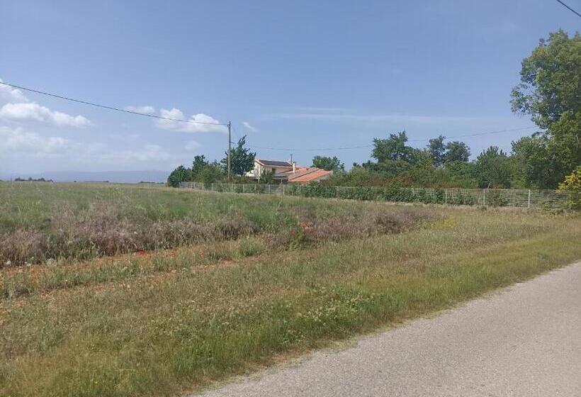 تختخواب و صبحانه Le Spa Des Lavandes