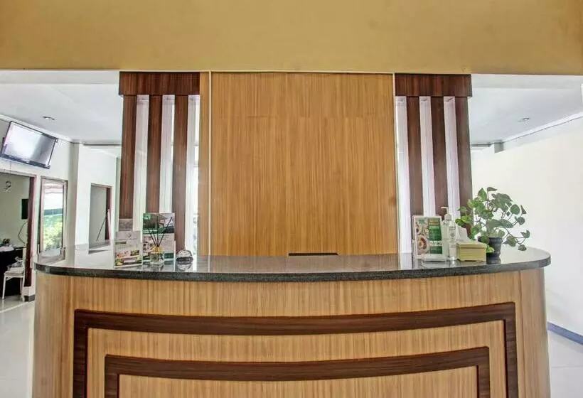 ホテル Collection O 91617  Mutiara Lombok