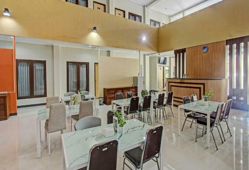 Hotel Collection O 91617  Mutiara Lombok