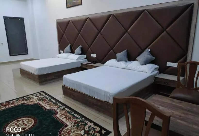 Hotelli Jeet Desert Resort