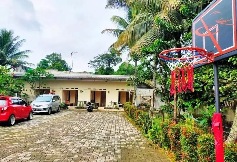 Majatalo Nice Double Room With Ac, Garden And Wifi