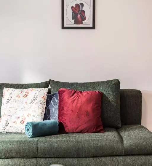 Myquartier Central City Suites