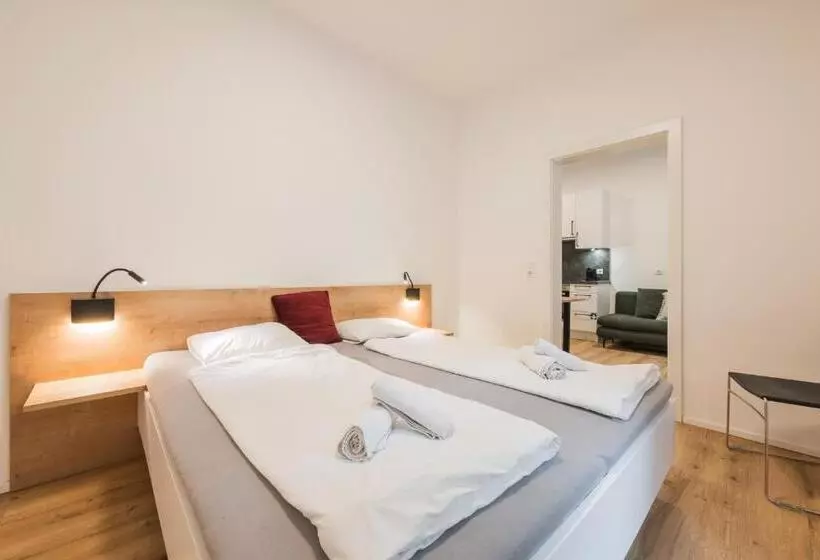 Myquartier Central City Suites