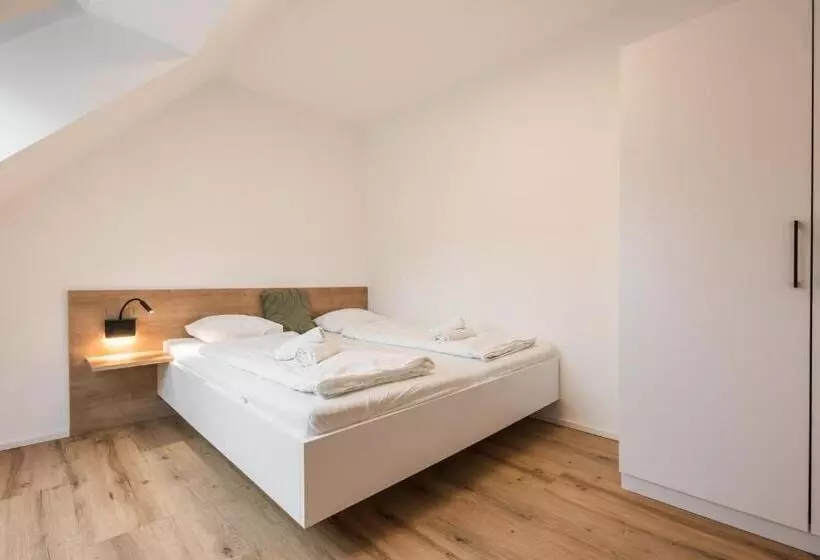 Myquartier Central City Suites