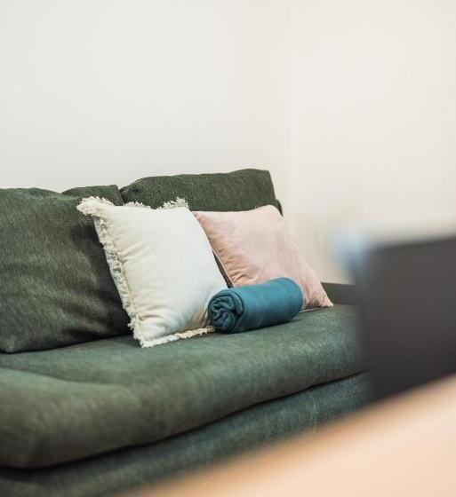 Myquartier Central City Suites