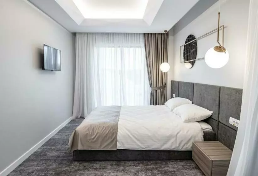 Hotel Caprice Complex