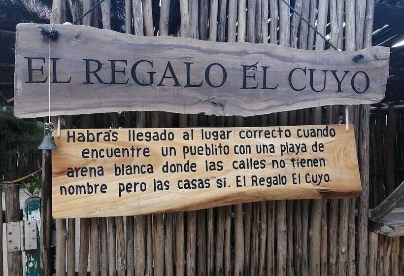 Отель El Regalo El Cuyo