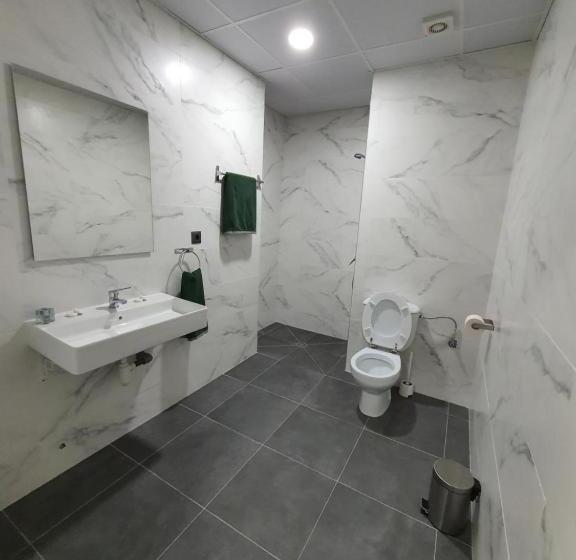 בית מלון כפרי Guggenheim Riverview Hbi01297